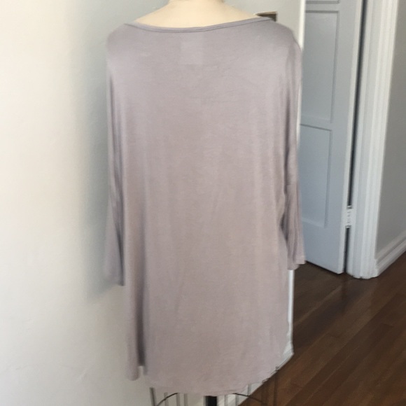 Moroccan tunic with hamsa design - Picture 3 of 4